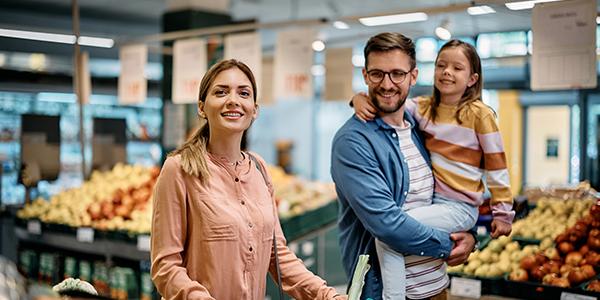 Dipendenti fanno la spesa con Spesa Card